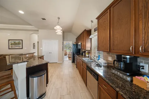 $375,000 | 3307 Hemingway Drive, Montgomery, TX 77356