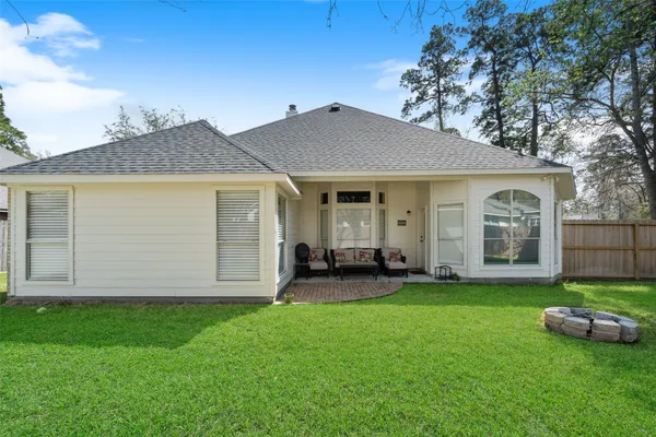 $364,500 | 3307 Hemingway Drive, Montgomery, TX 77356