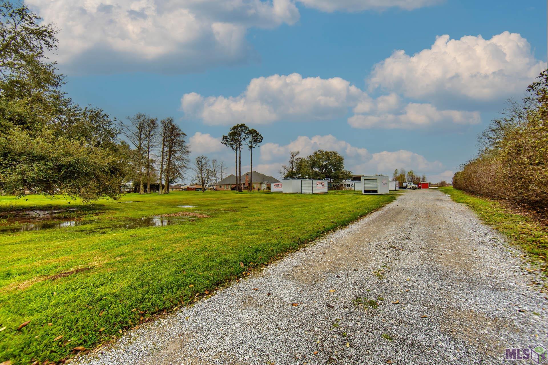 4198 Highway 1 Raceland, LA 70394 - Photo 17 of 26