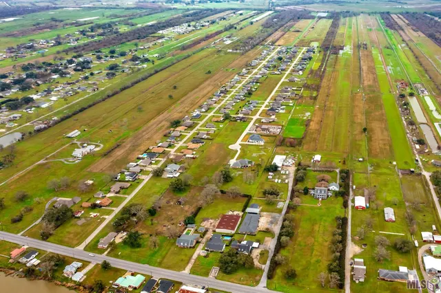 $899,000 | 4198 Highway 1, Raceland, LA 70394