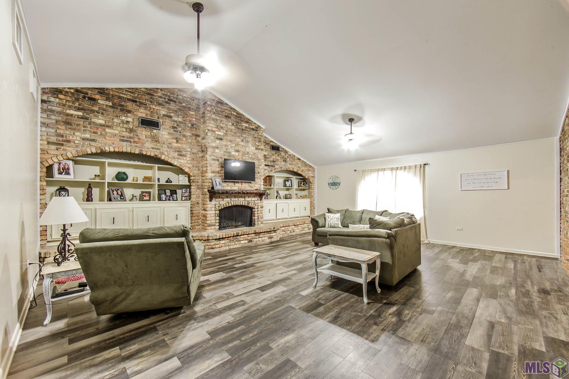 4198 Highway 1 Raceland, LA 70394 - Photo 10 of 26