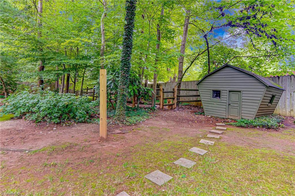 138 Ashburton Road Advance, NC 27006 - Photo 25 of 30 Gallery Image 25