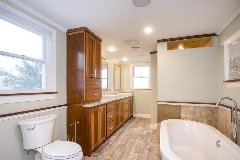 14 Beacon Road Scituate, MA 02066 - Photo 16 of 30