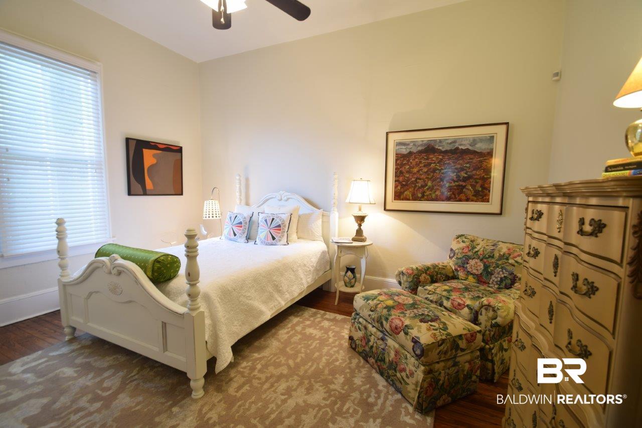 66 Semmes Avenue Mobile, AL 36604 - Photo 20 of 34