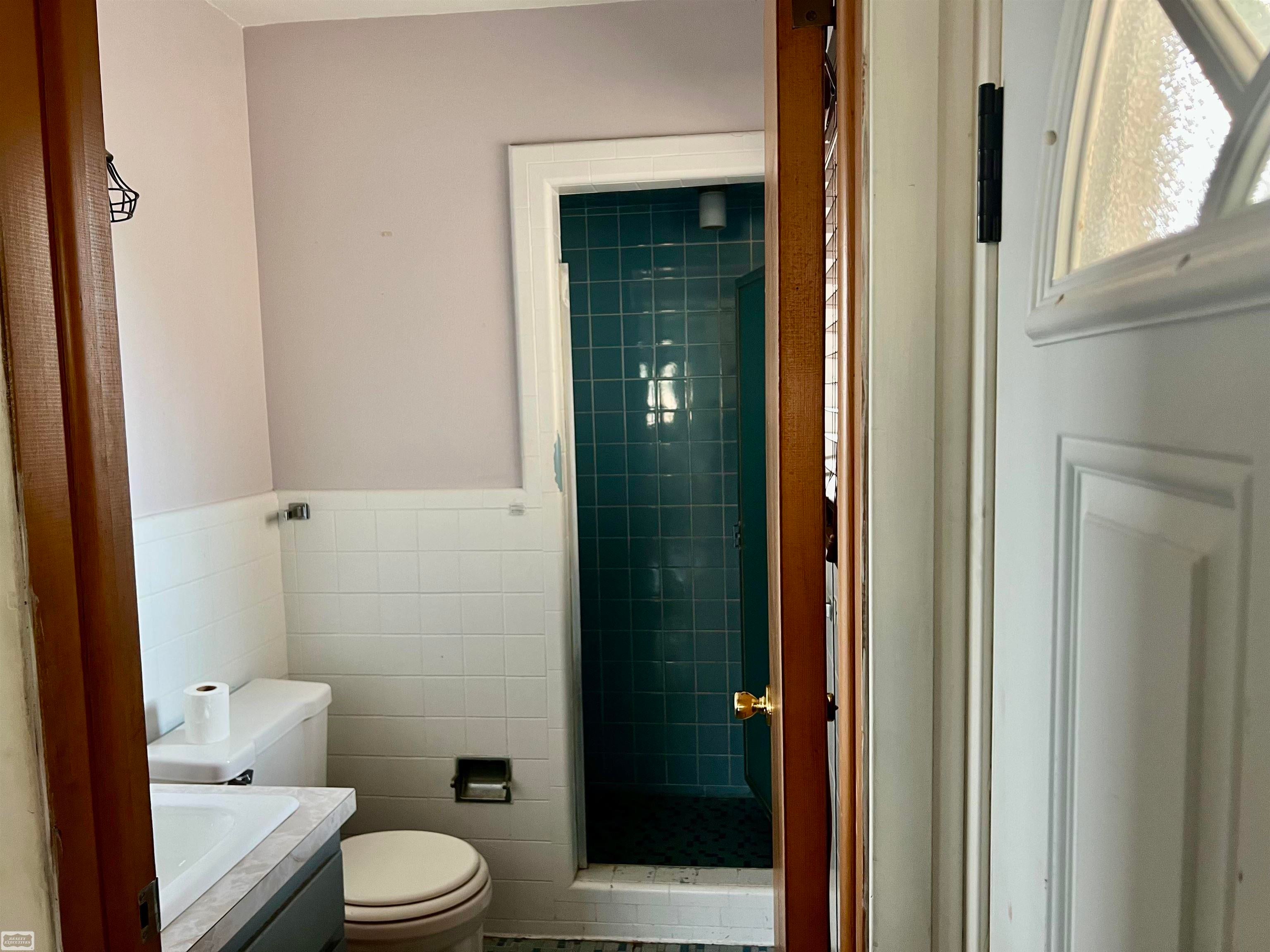 11266 Racine Road Warren, MI 48093 - Photo 9 of 19 Gallery Image 9
