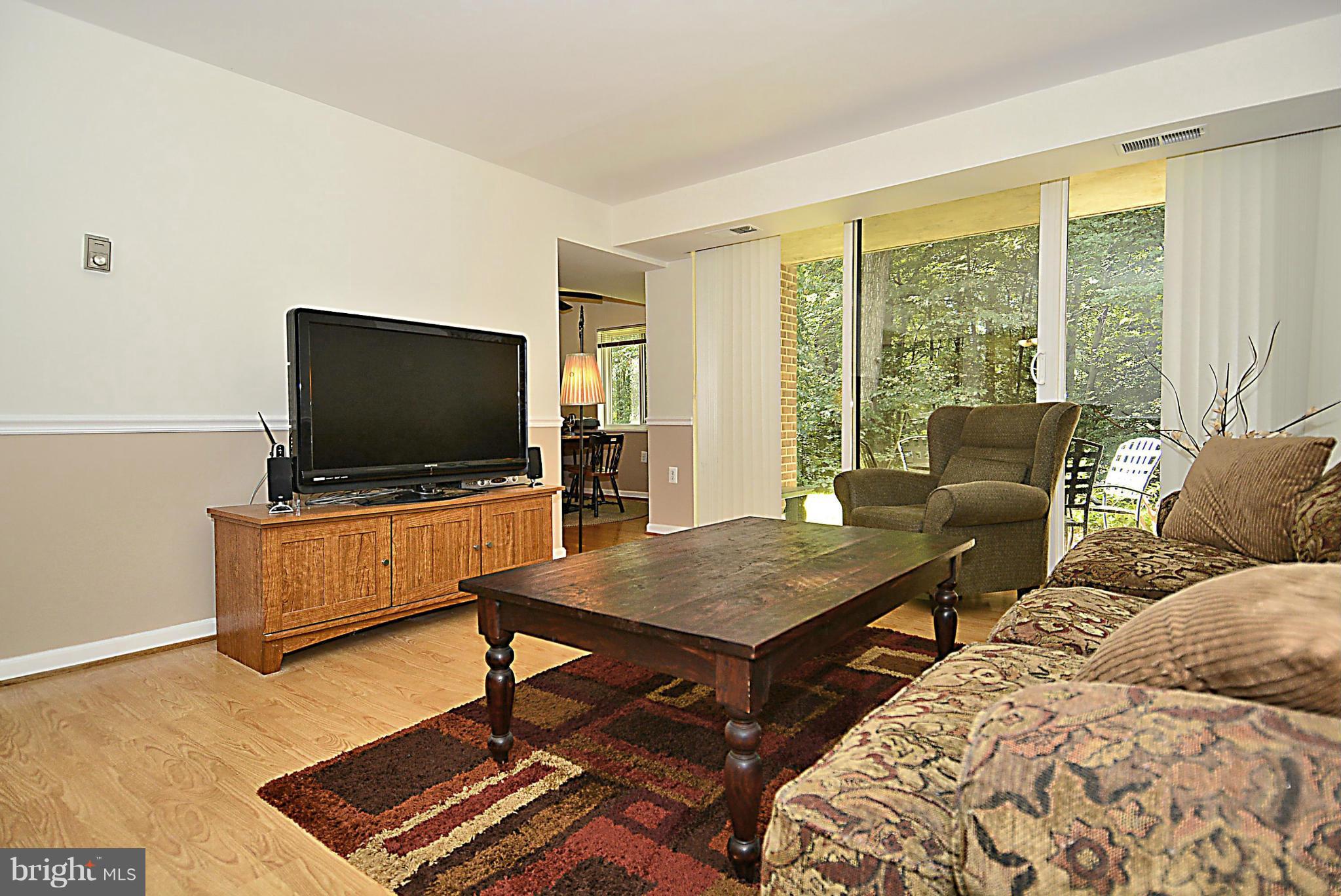 1413 Northgate Square, Unit 2A Reston, VA 20190 - Photo 4 of 23 Living Room