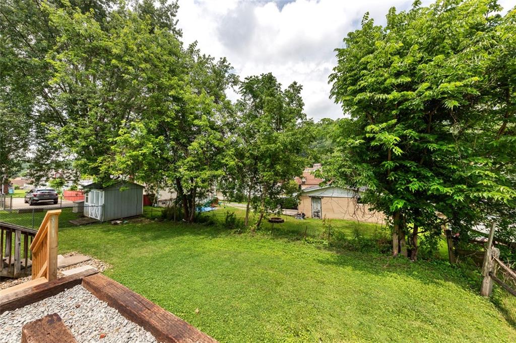 305 Spring Lane West Newton, PA 15089 - Photo 5 of 20
