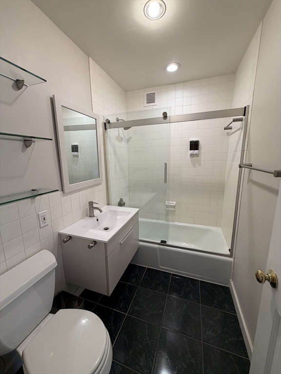 85 East India Row, Unit 17B Boston, MA 02110 - Photo 23 of 27