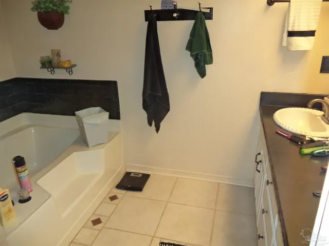 a bathroom with a tub