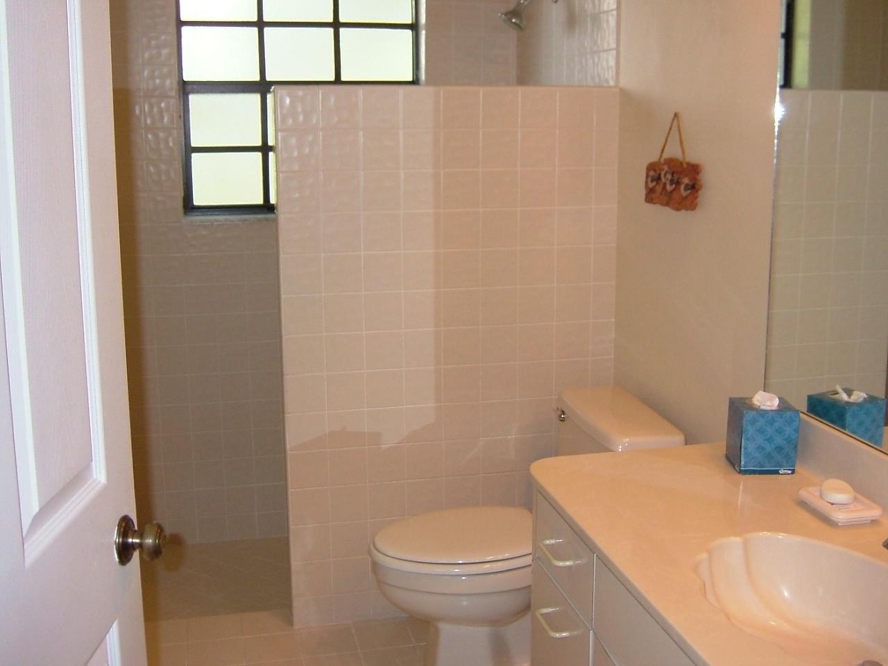 2026 Northwest 8th Street Boca Raton, FL 33431 - Photo 16 of 62 Second Bath