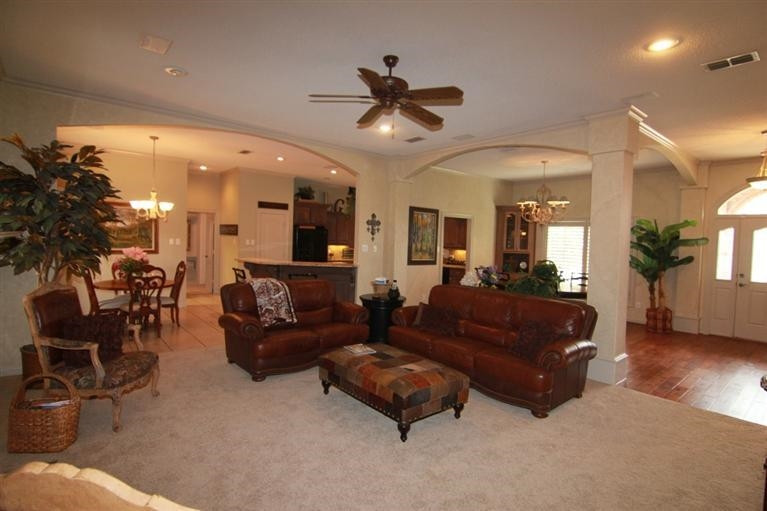 9802 Utica Avenue Lubbock, TX 79424 - Photo 3 of 10 Photo 3
