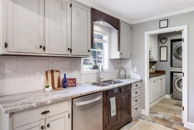 $434,000 | 760 Stone Harbor Parkway Southwest, Marietta, GA 30060