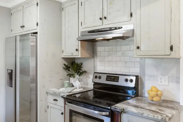 $434,000 | 760 Stone Harbor Parkway Southwest, Marietta, GA 30060