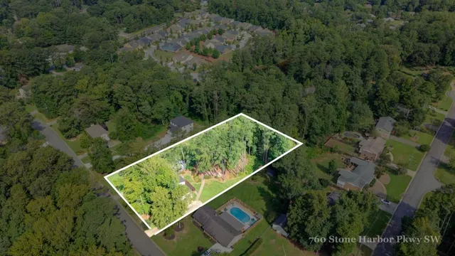 $434,000 | 760 Stone Harbor Parkway Southwest, Marietta, GA 30060