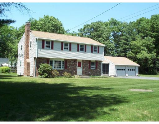 29 Intervale Road Sudbury, MA 01776 - Photo 1 of 6 a front view of a house with a garden