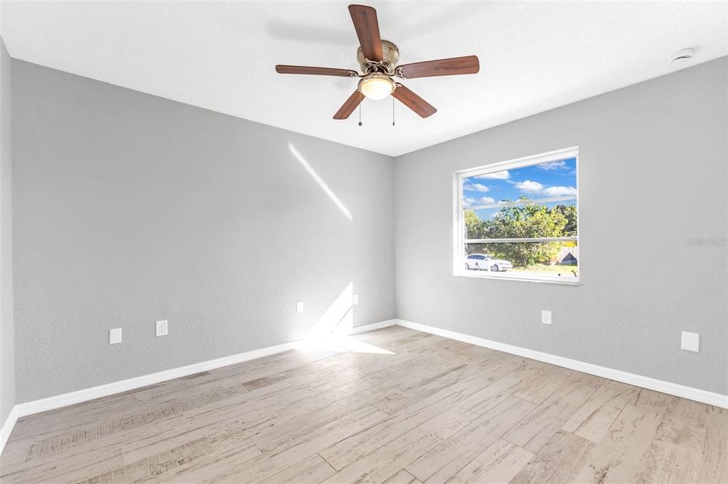 2810 9th Street Englewood, FL 34224 - Photo 13 of 36