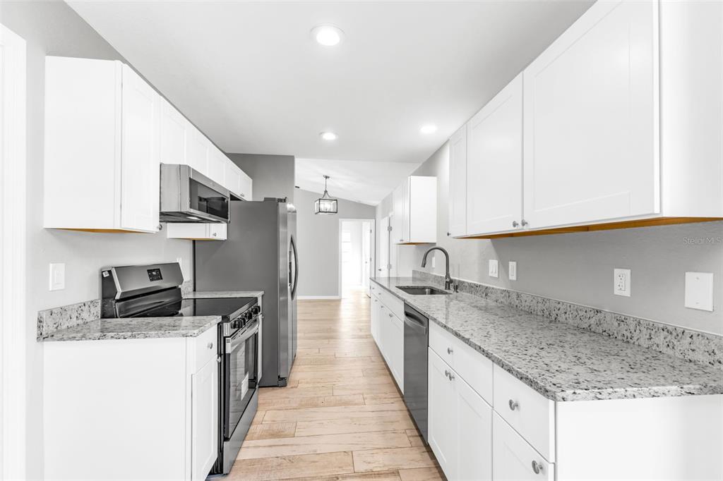 2810 9th Street Englewood, FL 34224 - Photo 22 of 36