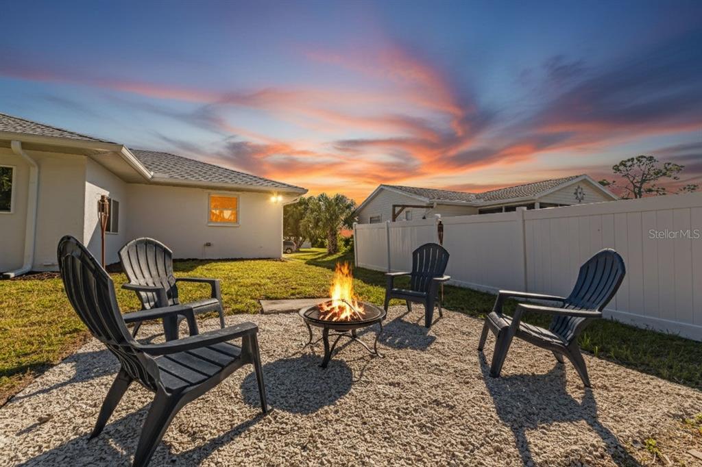 2810 9th Street Englewood, FL 34224 - Photo 35 of 36