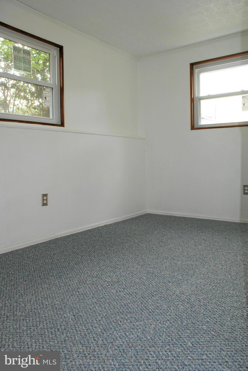 231 Atlanta Road Pasadena, MD 21122 - Photo 23 of 30 Bedroom