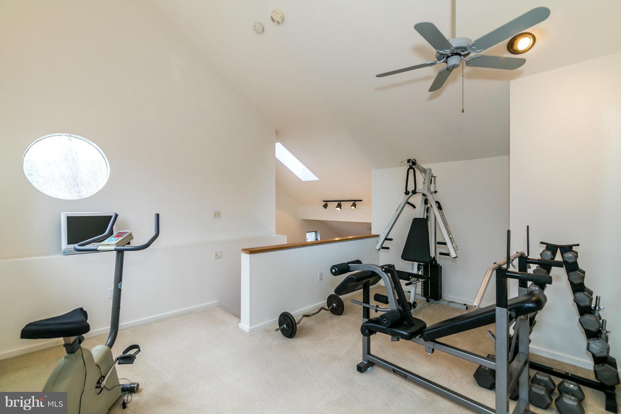 11915 State Rte 4707 Reston, VA 20191 - Photo 24 of 30 a view of a room with gym equipment