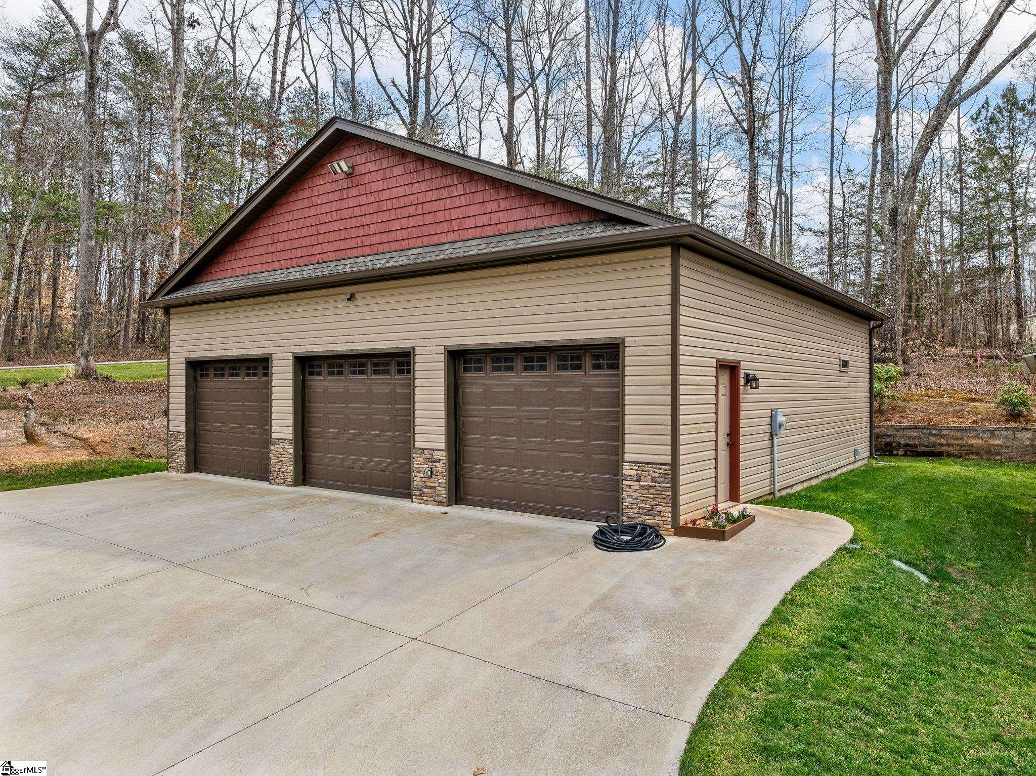 314 Stringer Road Greer, SC 29651 - Photo 38 of 50