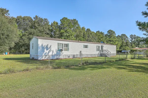 $110,000 | 118 Rooster Lane, St. Stephen, SC 29479