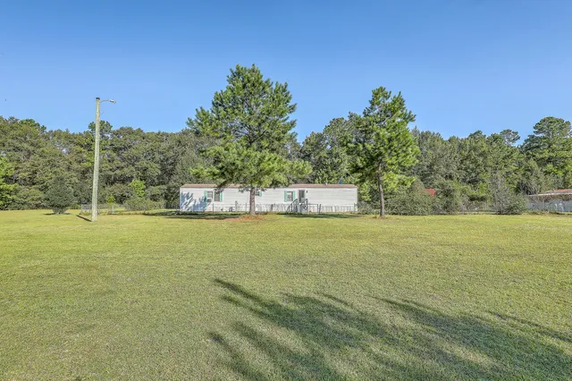 $110,000 | 118 Rooster Lane, St. Stephen, SC 29479