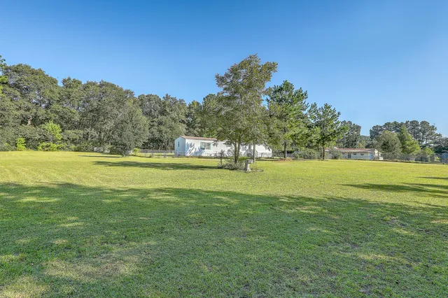 $110,000 | 118 Rooster Lane, St. Stephen, SC 29479