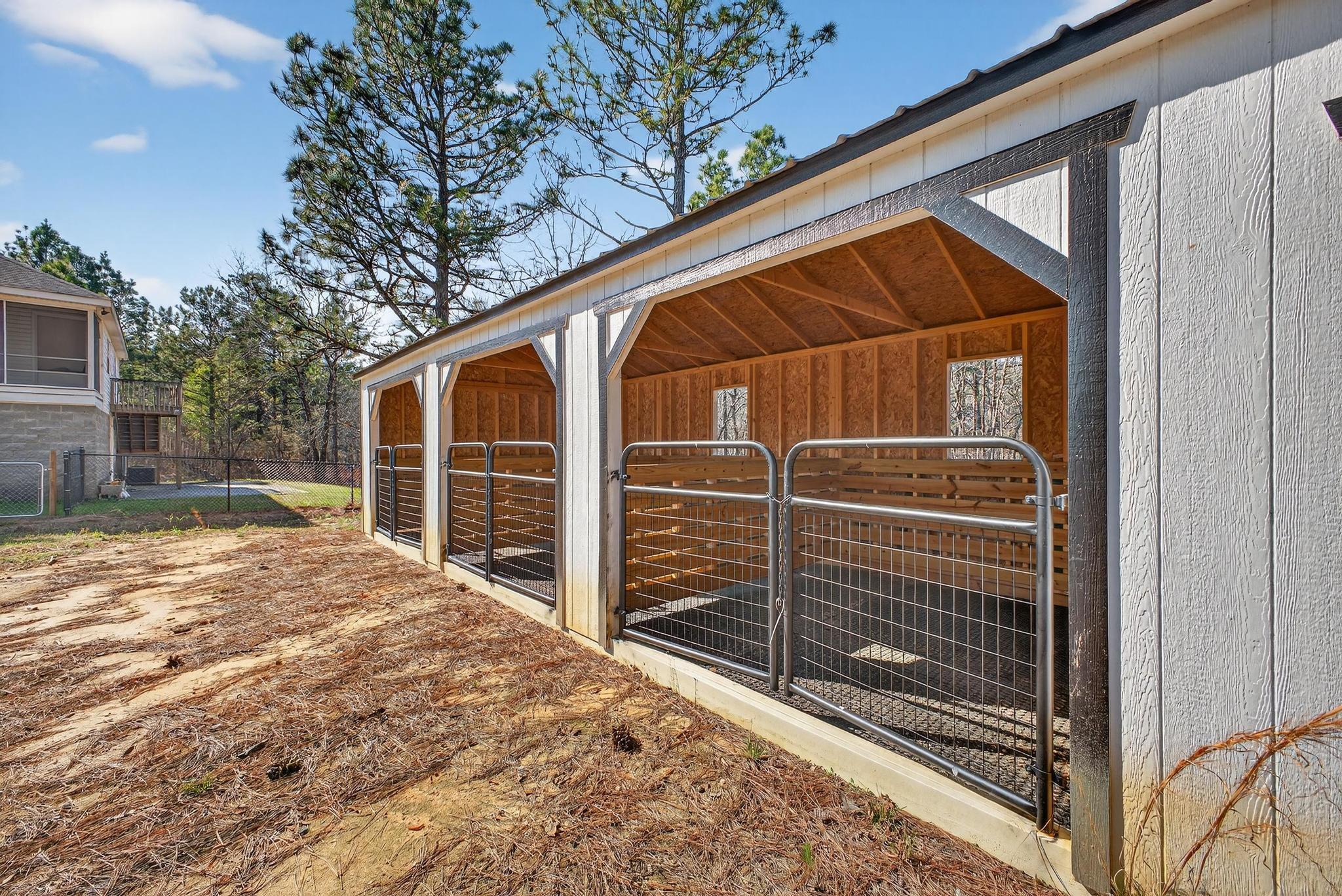 316 Cadle Crossing Road Windsor, SC 29856 - Photo 6 of 30