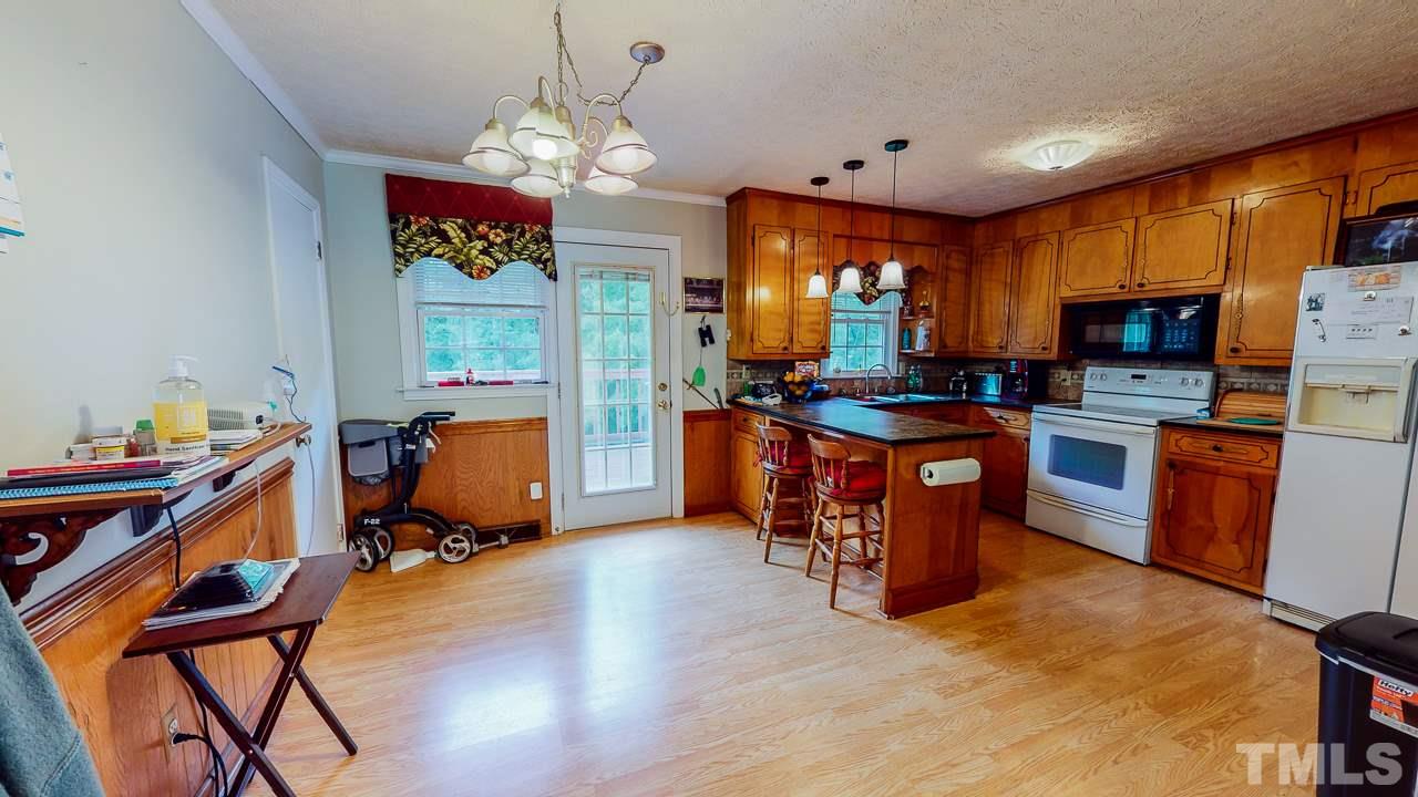 1240 Ridge Road Roxboro, NC 27573 - Photo 5 of 30