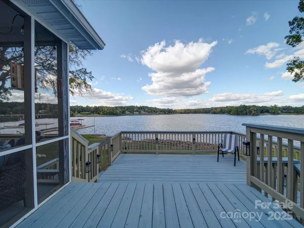 $495,000 | 22 Garden Spot Lane, Camden, SC 29020