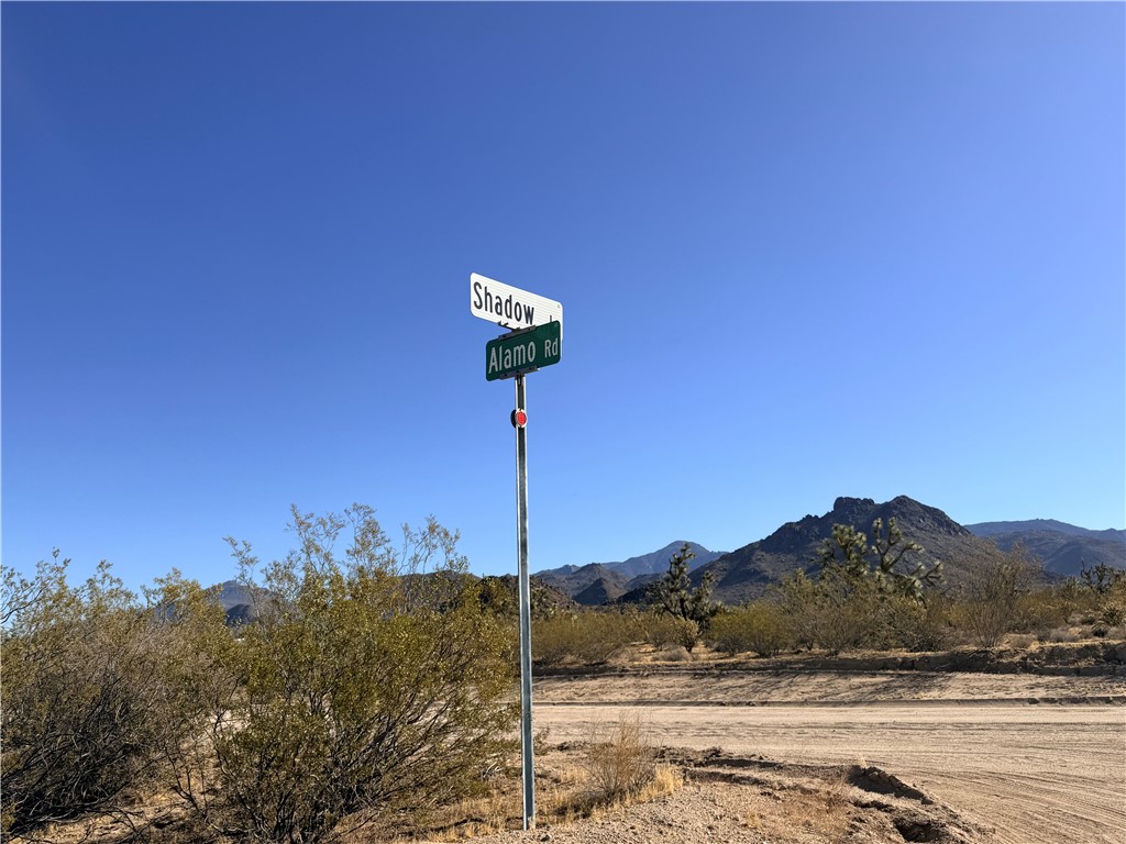 241-17-005 South Horseshoe Road Yucca, AZ 86438 - Photo 17 of 23