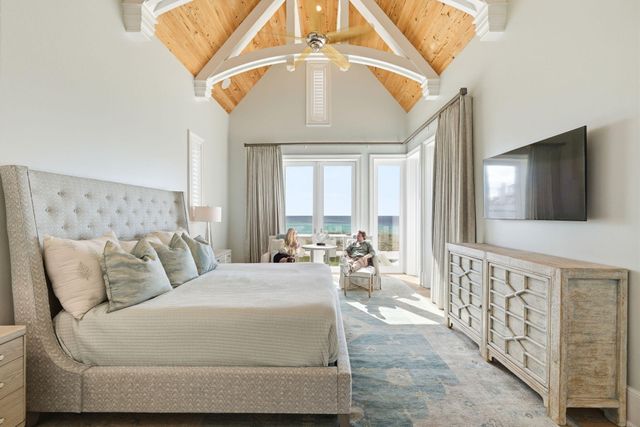 a front view of house with yard