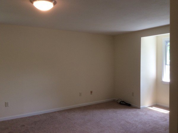 205 Alabama Road Tewksbury, MA 01876 - Photo 13 of 16 Gallery Image 13