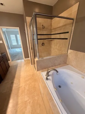 $2,695 | 1141 West 24th Street, Unit B, Houston, TX 77008