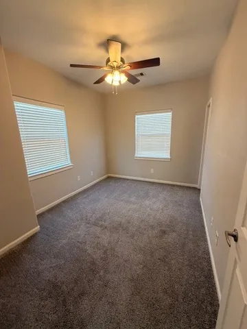 $2,695 | 1141 West 24th Street, Unit B, Houston, TX 77008