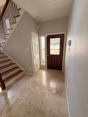 $2,695 | 1141 West 24th Street, Unit B, Houston, TX 77008