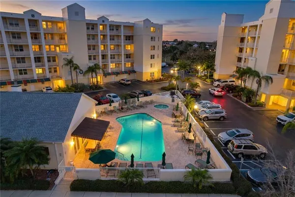 $399,000 | 1200 Country Club Drive, Unit 5404, Largo, FL 33771