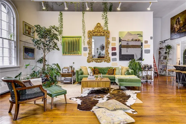 $5,300 | 4 Pallas Street, Providence, RI 02903