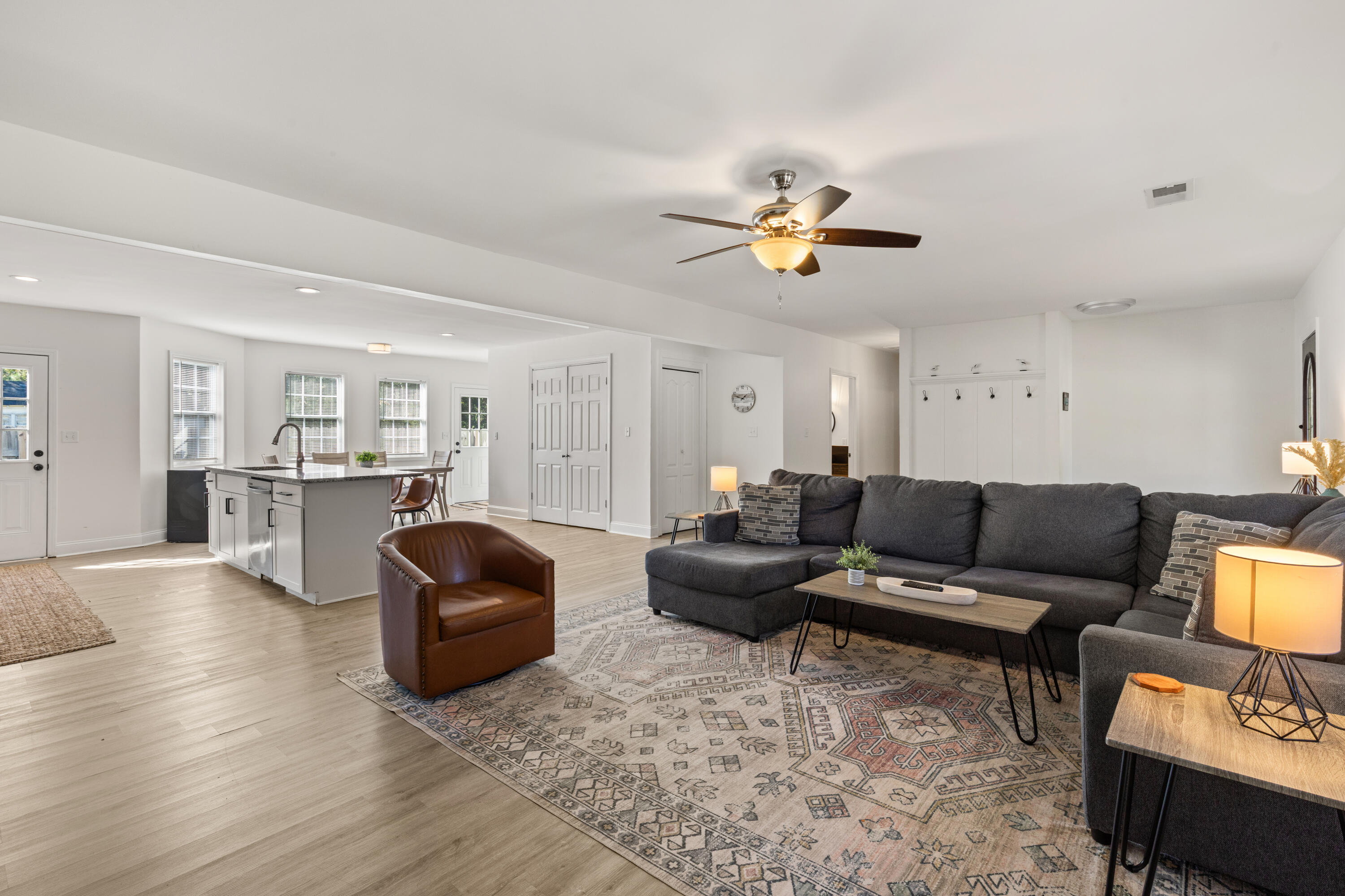 1824 Grimball Road Charleston, SC 29412 - Photo 17 of 50 1824 Grimball-29