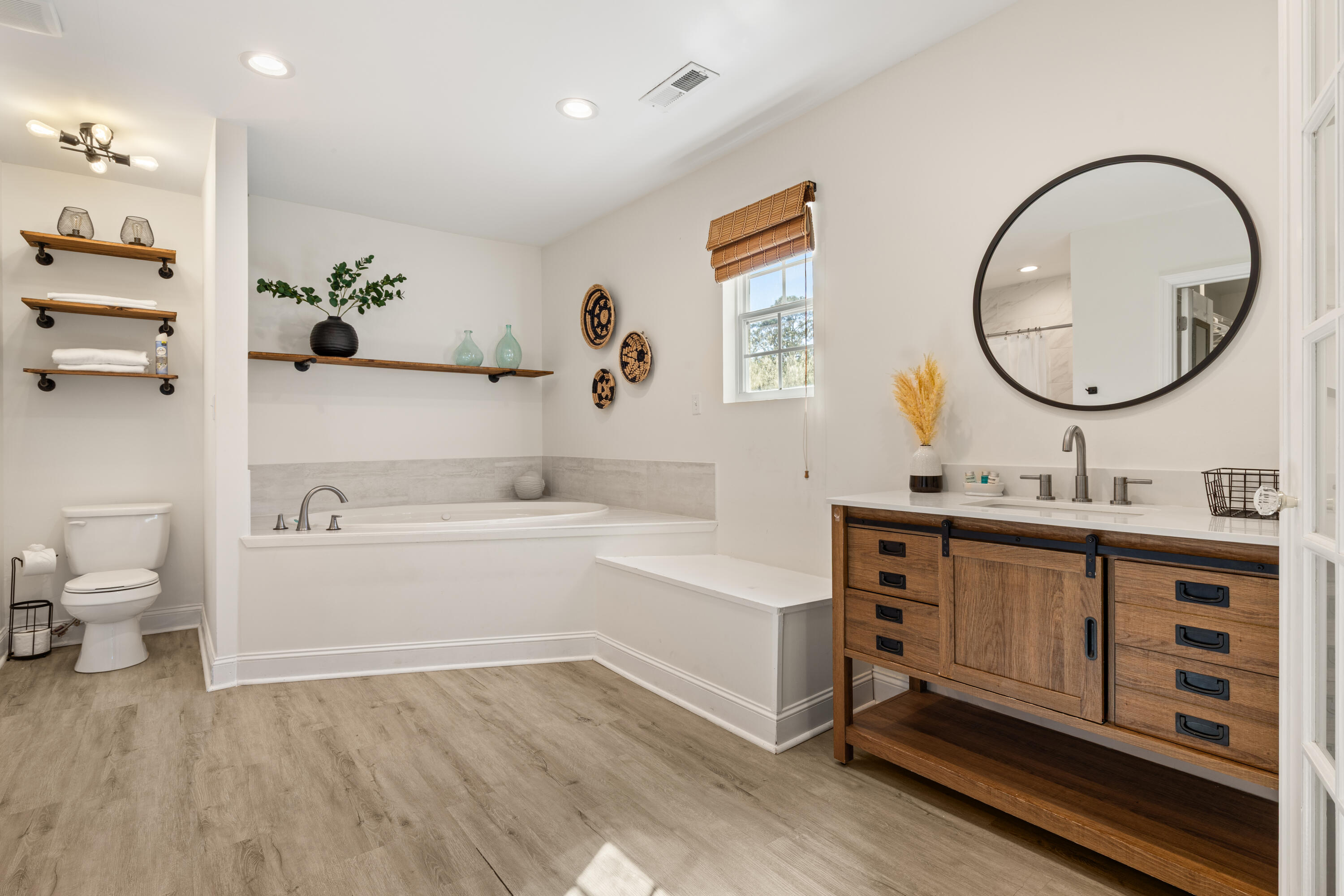 1824 Grimball Road Charleston, SC 29412 - Photo 27 of 50 1824 Grimball-49
