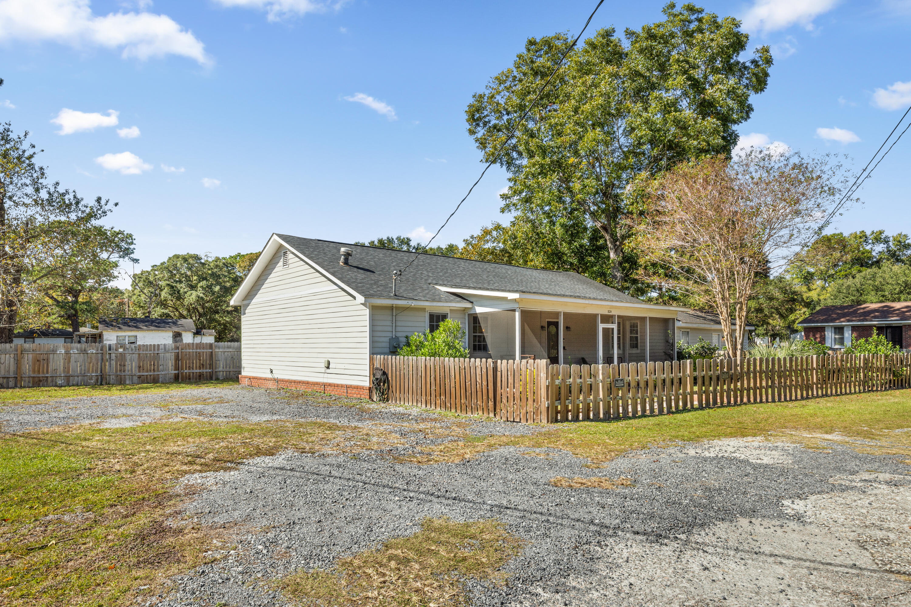 1824 Grimball Road Charleston, SC 29412 - Photo 47 of 50 1824 Grimball-3