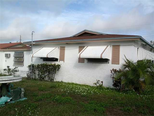 430 West 30th Street Riviera Beach, FL 33404 - Photo 2 of 8 Exterior Front