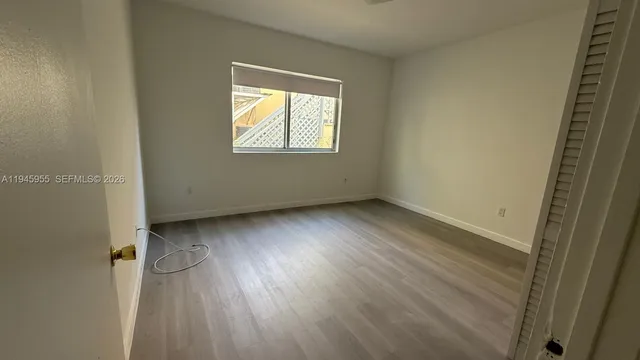 $3,000 | 820 15th Street, Unit 103, Miami Beach, FL 33139