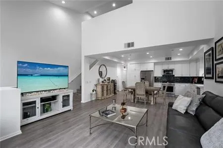 $6,200 | 5441 Ocean, Unit 101, Hawthorne, CA 90250