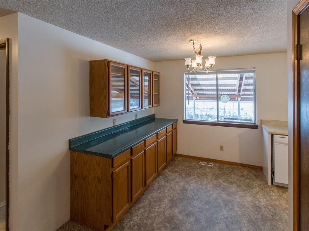 2724 North Bowman Road Spokane Valley, WA 99212 - Photo 9 of 18 Gallery Image 9