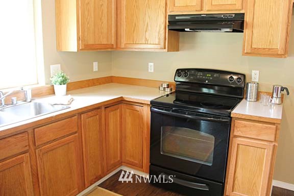 1061 West Beerbower Road Elma, WA 98541 - Photo 8 of 14 Gallery Image 8