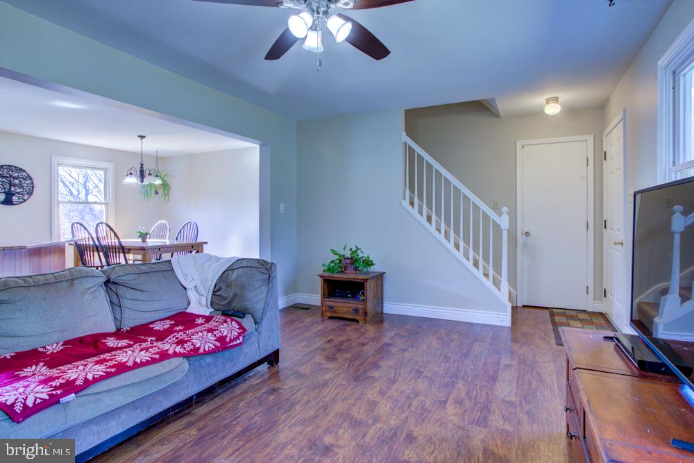 714 West Brubaker Valley Road Lititz, PA 17543 - Photo 6 of 43
