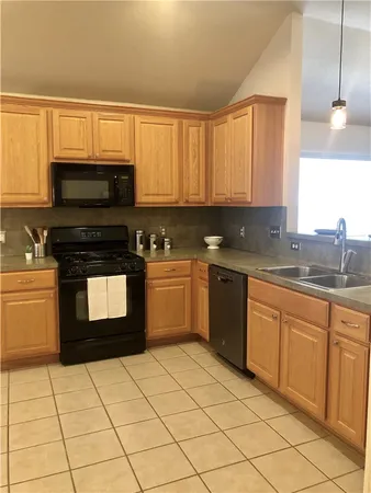 $1,900 | 2720 Granite Creek Drive, Leander, TX 78641