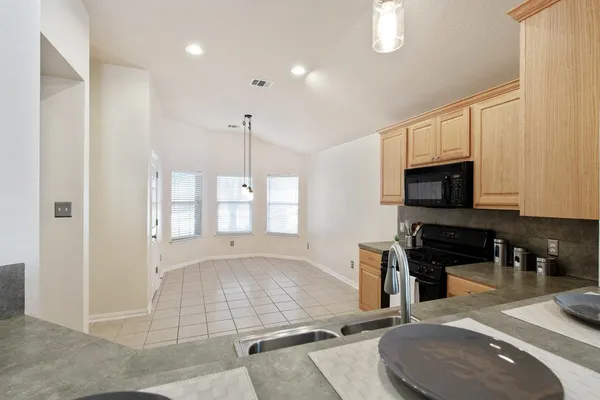 $1,900 | 2720 Granite Creek Drive, Leander, TX 78641